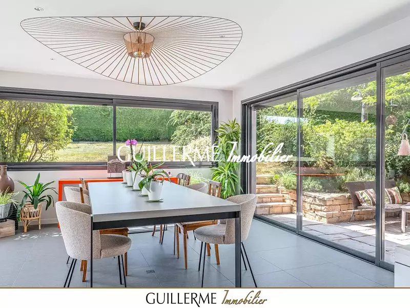 Maison, 168 m²