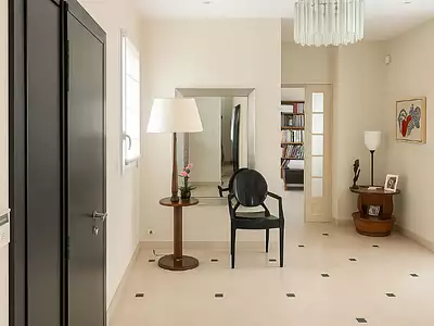 Maison, 245 m²