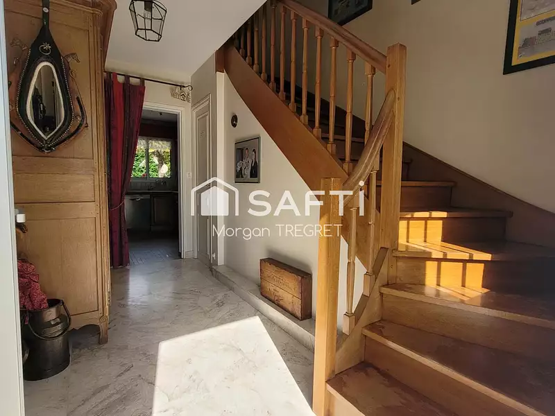 Maison, 168 m²