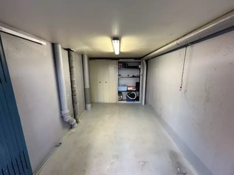 Parking, 12 m²