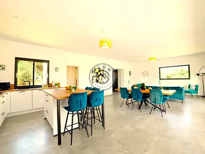 Maison, 155 m²