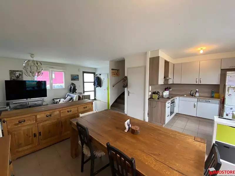 Maison, 98 m²