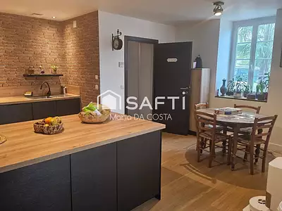 Maison, 132 m²