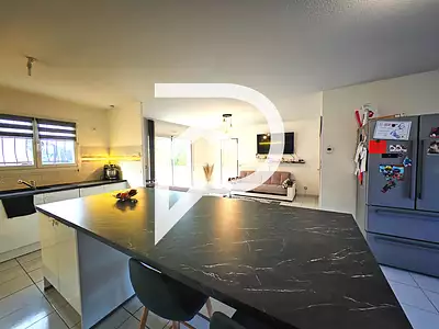 Maison, 104 m²