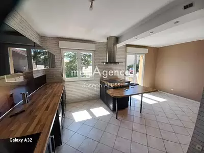 Maison, 127 m²