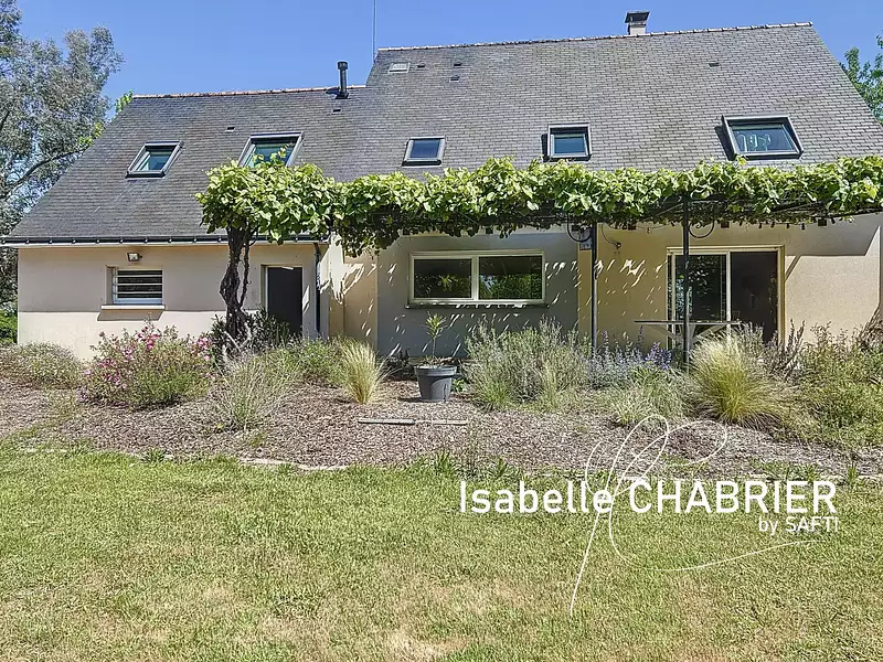 Maison, 153 m²