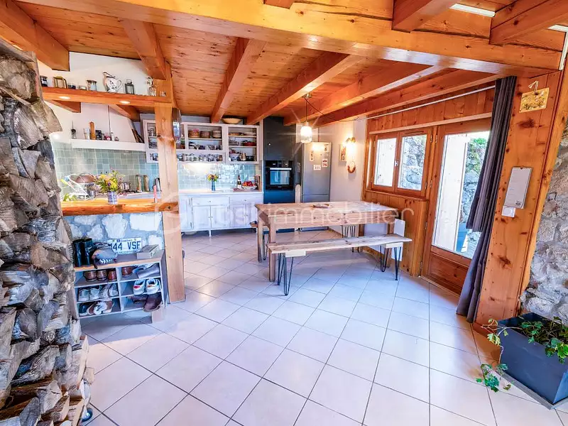 Maison, 144 m²