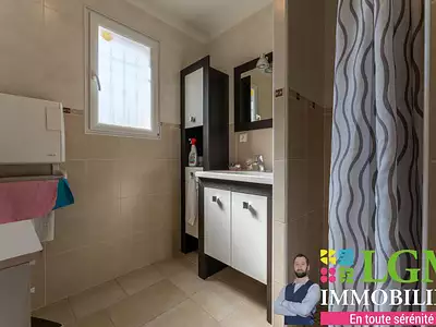 Maison, 181 m²