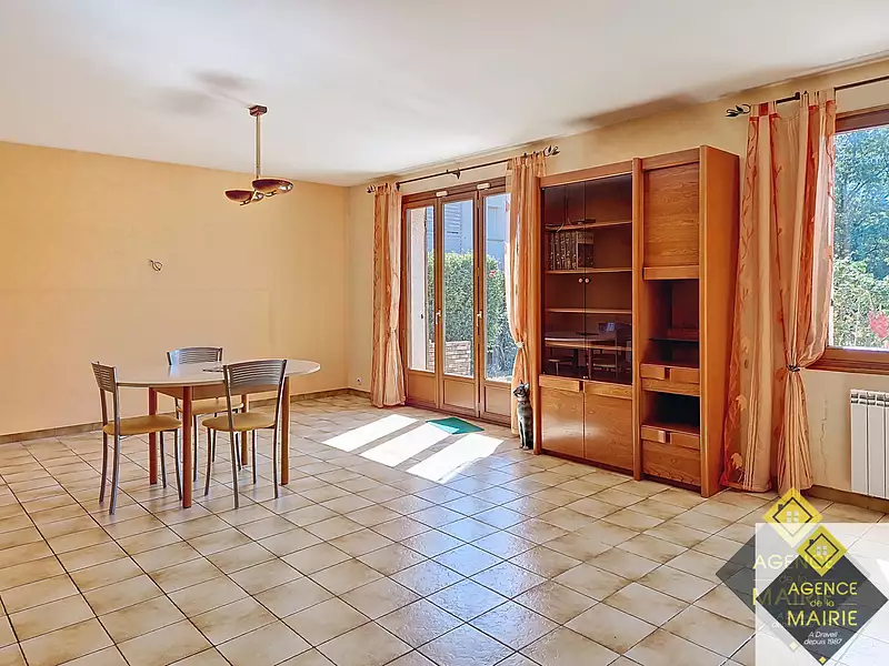 Maison, 125 m²
