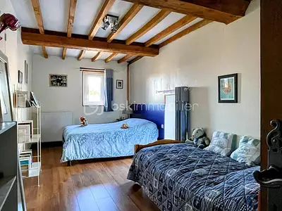 Maison, 299 m²