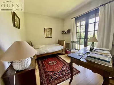 Maison, 305 m²