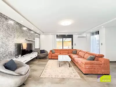 Maison, 143 m²