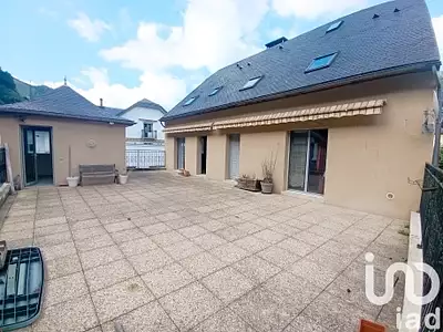 Immeuble, 155 m²