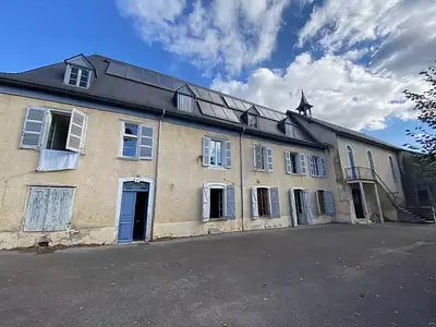 Maison, 1 000 m²