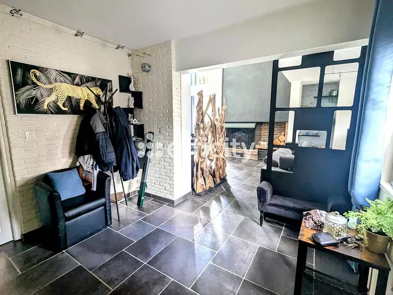 Maison, 235 m²