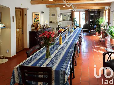 Maison, 341 m²