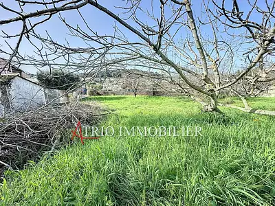 Terrain, 826 m²