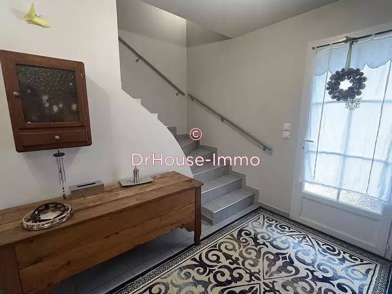 Maison, 235,38 m²