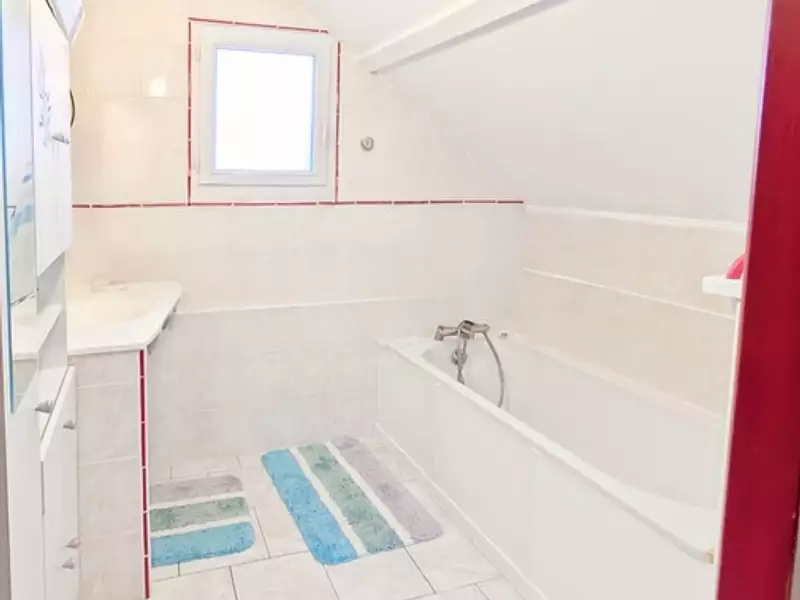 Maison, 167 m²