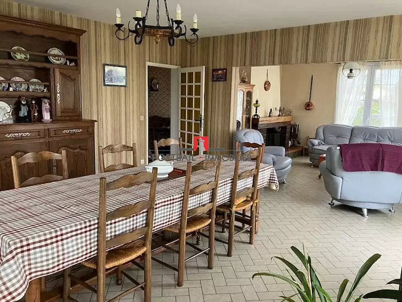 Maison, 155 m²