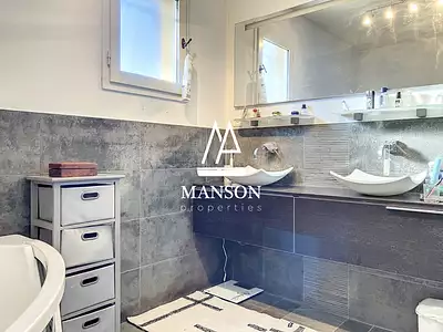 Maison, 180 m²
