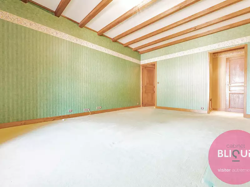 Maison, 375 m²
