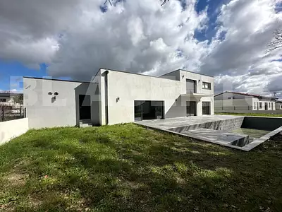 Maison, 150 m²