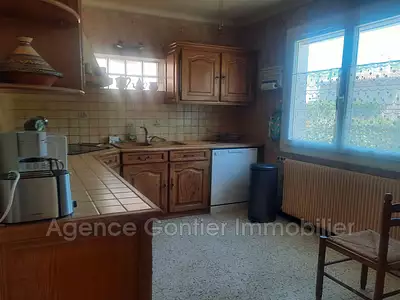 Maison, 147 m²