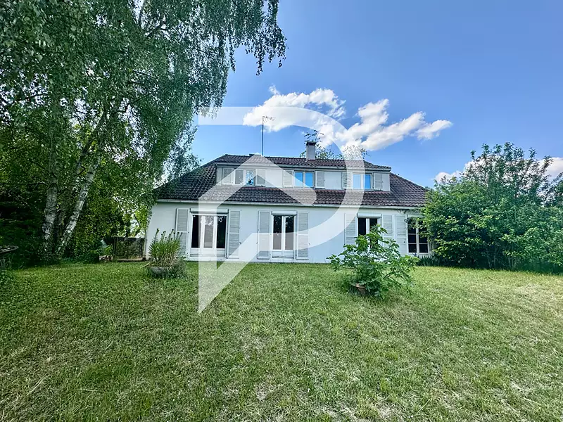 Maison, 132 m²