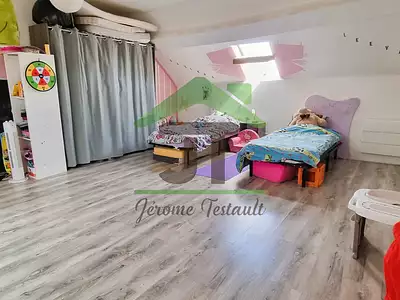 Maison, 99 m²