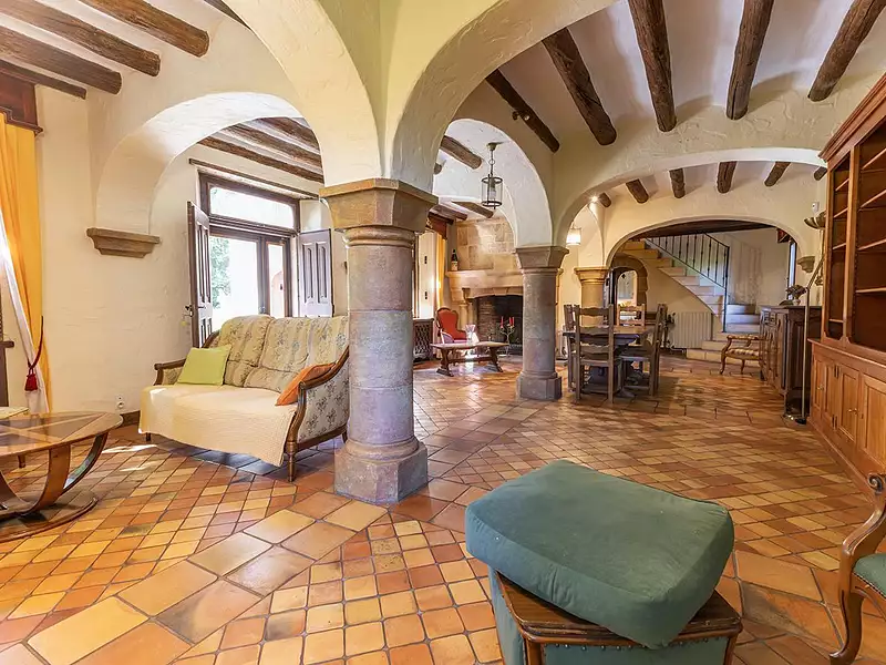 Maison, 230 m²