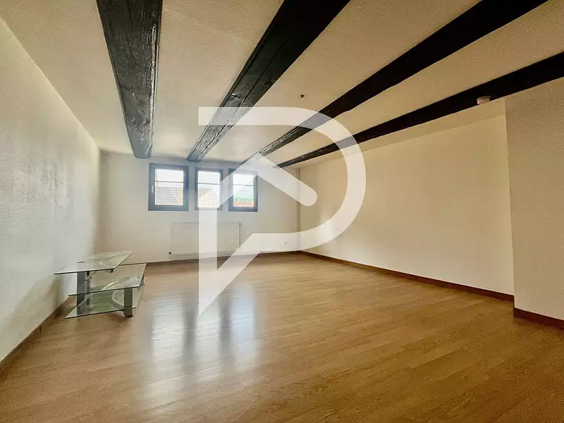 Immeuble, 270 m²