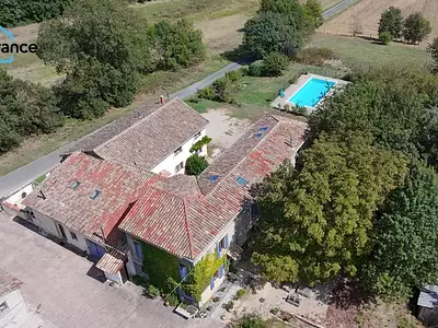 Maison, 450 m²