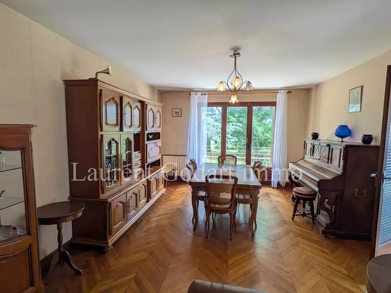 Maison, 175 m²