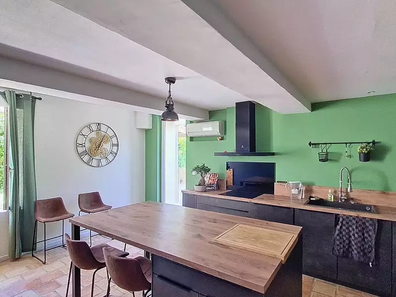 Maison, 340 m²