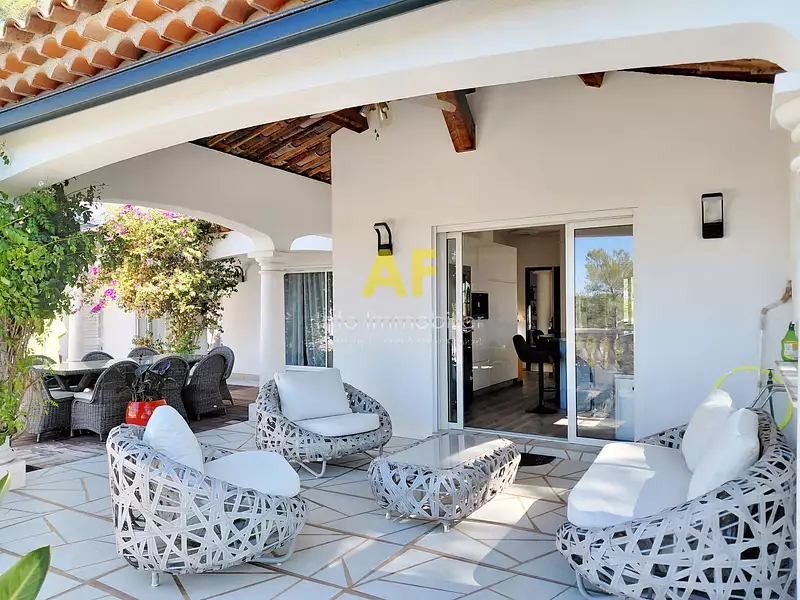 Maison, 217,19 m²