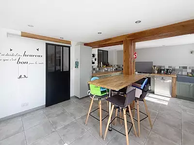 Maison, 296 m²