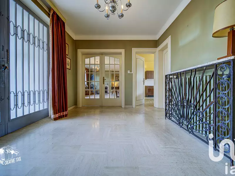 Maison, 200 m²