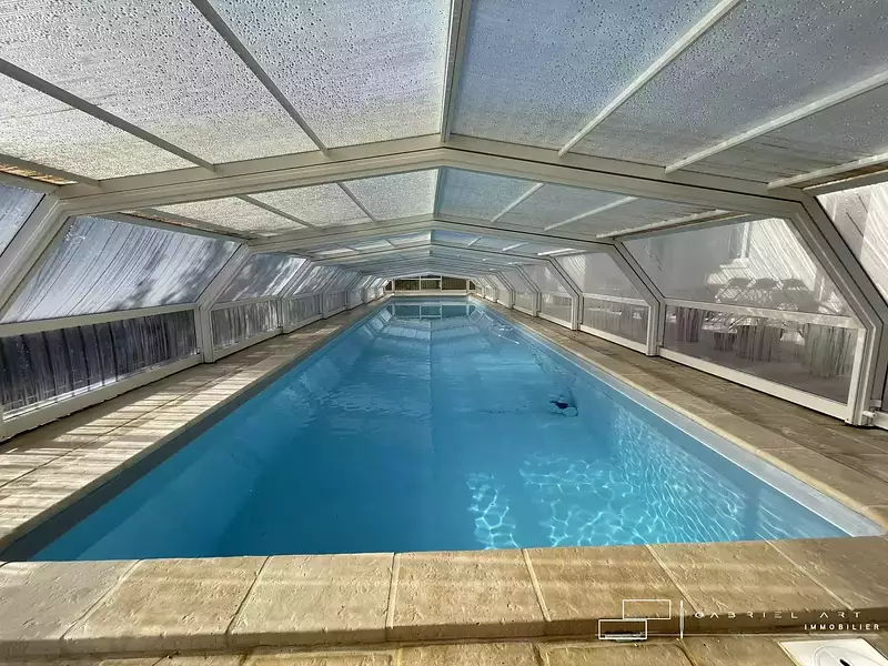 Maison, 185 m²