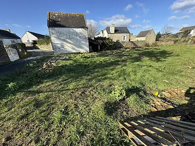 Terrain, 608 m²