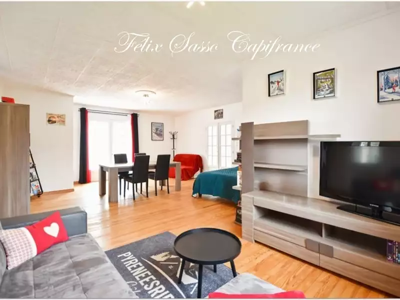 Maison, 220 m²