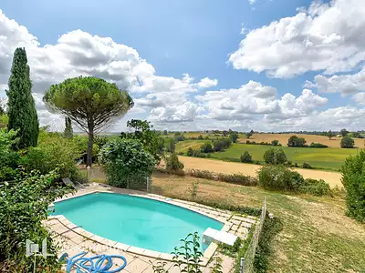 Maison, 180 m²