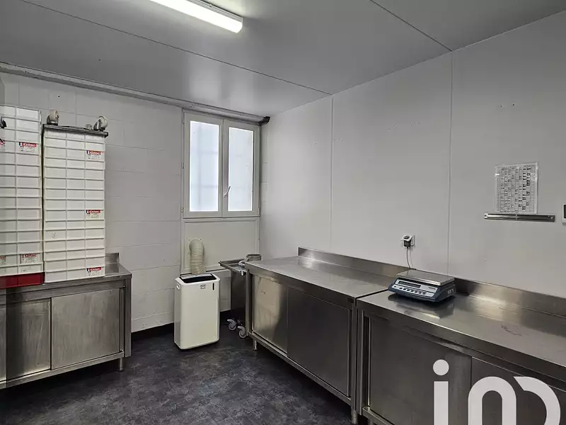 Immeuble, 210 m²