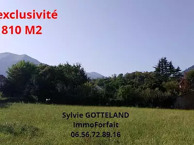 Terrain, 1 810 m²