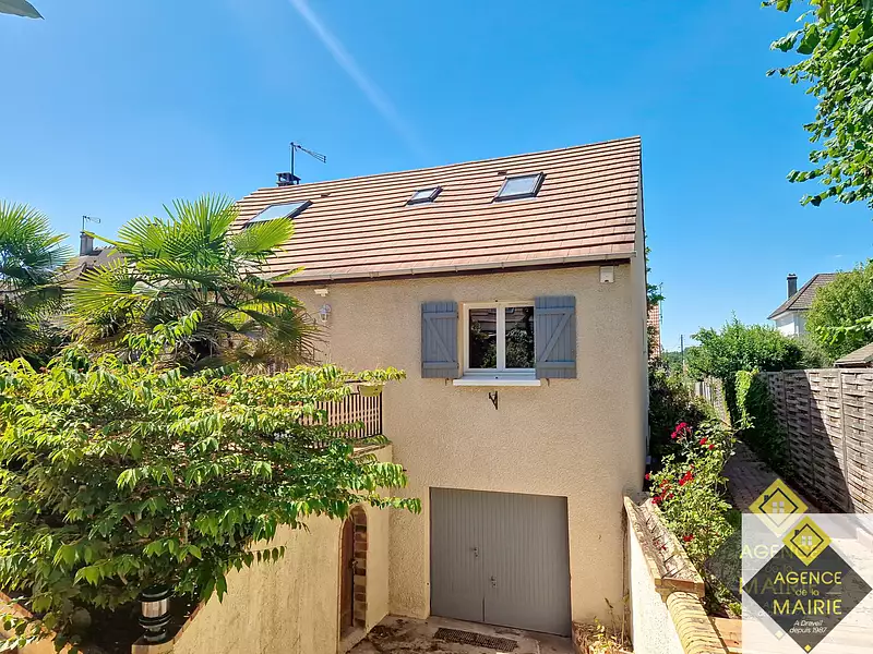 Maison, 115 m²