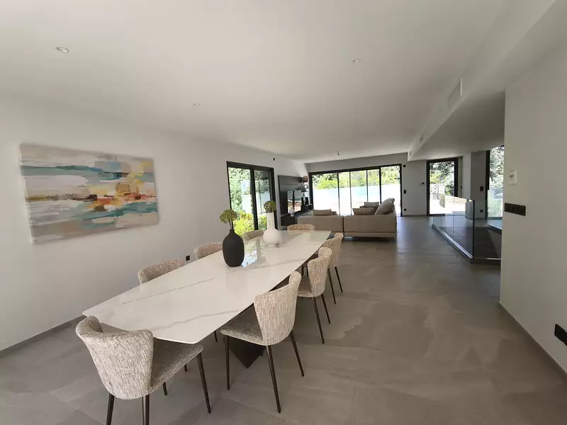 Maison, 246,66 m²