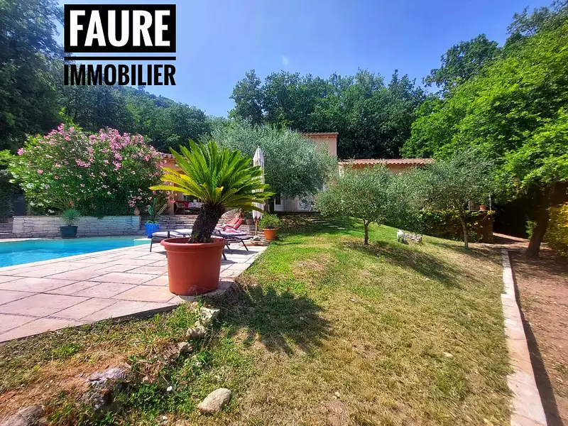 Maison, 152 m²