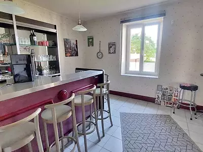 Maison, 225 m²