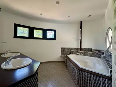 Maison, 175 m²