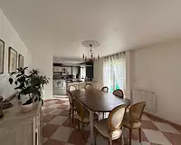 Maison, 218 m²